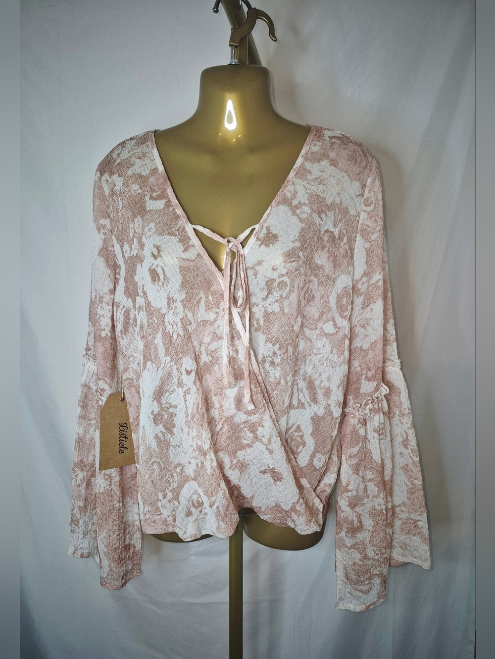 Listicle By BLUE B Dusty Rose & White Floral Wrap Tie Top W/ Bell Sleeve NWT S
